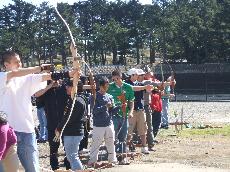 The Archery students preparing to fire on Wed. March 5 (Natalie Christine)