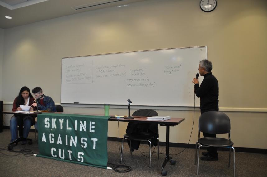 Professor+Suzuki+discusses+the+impact+of+the+budget+cuts+on+students.+%28Dean+Kevin+Santos%29