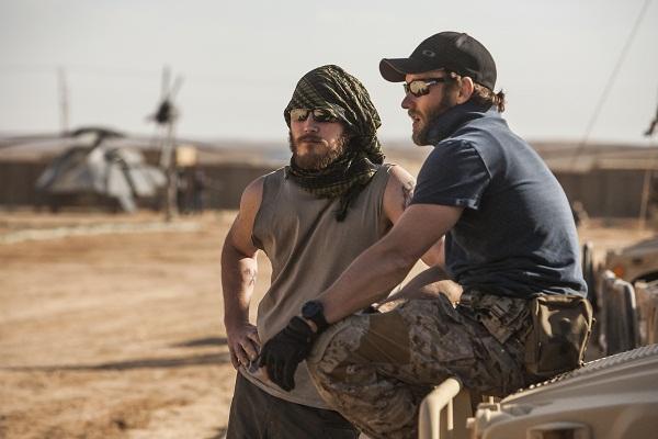 Chris Pratt (left) and Joel Edgerton play the SEAL Team Six soldiers who raid Osama Bin Ladens
compound in Columbia Pictures mesmerizing new action thriller from director Kathryn Bigelow, ZERO
DARK THIRTY.