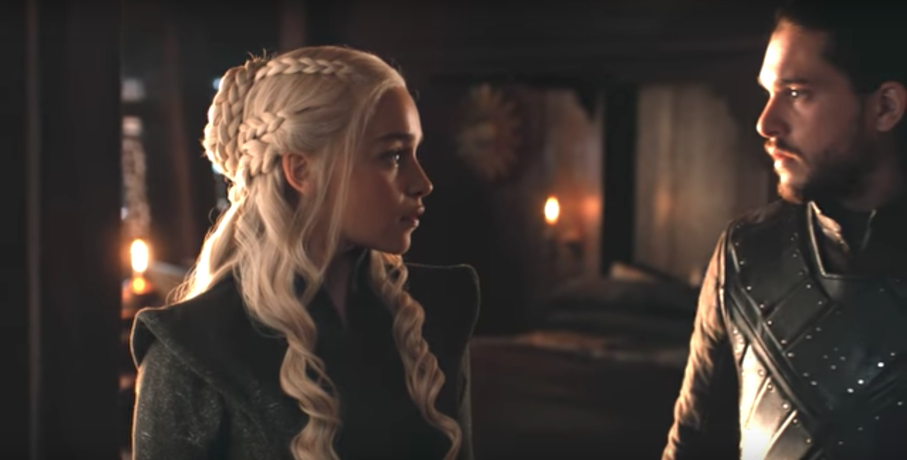 A+screenshot+of+Daenerys+Targaryen+and+Jon+Snow%2C+two+crucial+characters+in+the+HBO+series+Game+of+Thrones.