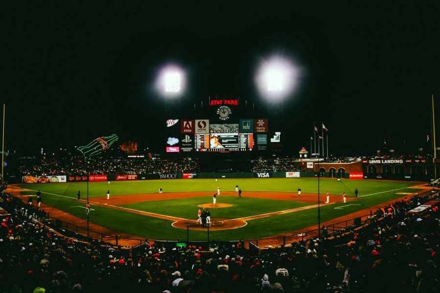 structure-baseball-field-night-game-crowd-1167619-pxhere.com