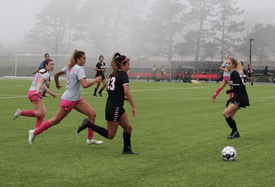 Freshman Dominique Garibay makes a defensive play on Friday Oct. 14th, 2022 at Skyline College.