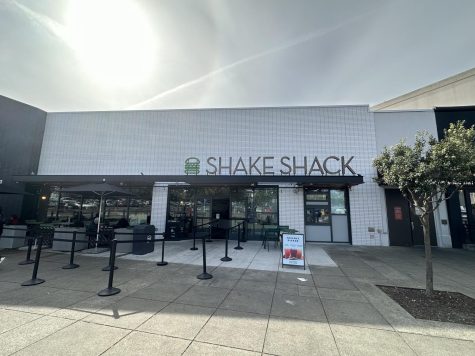 Stonetowns Shake Shack showcases a modern-style of exterior design.