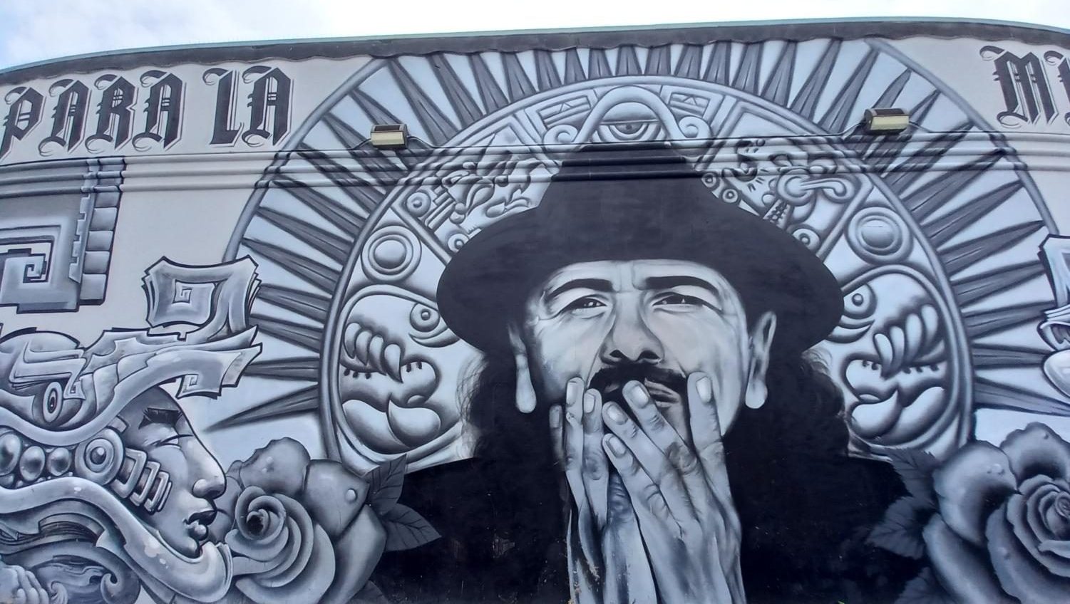 Carlos Santana mural ‘Para La Mission’ created by Mel Waters