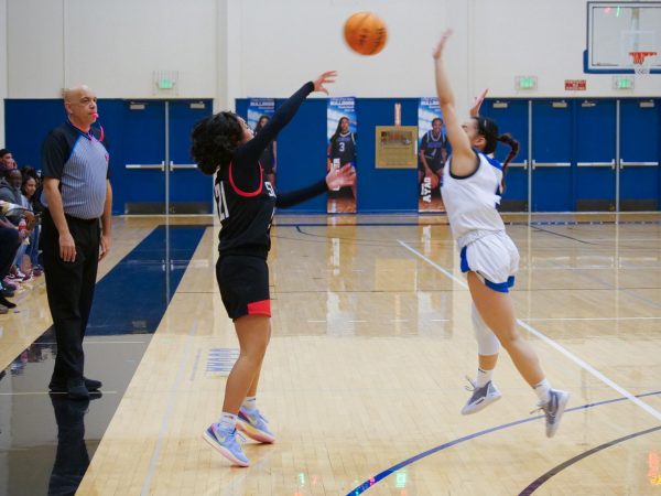 Jenika Zurita shoots a 3-pointer over CSM defender. That night, Zurita made 50% of her 3-point attempts, had seven defensive rebounds, three
assists, one steal and contributed 15 points to the team’s 66 point victory over the Lady Bulldogs.