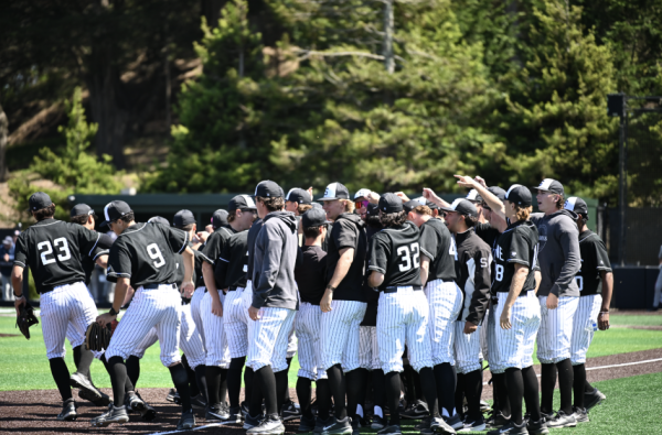 Skyline baseball gathers for team break against College of San Mateo on April 17.